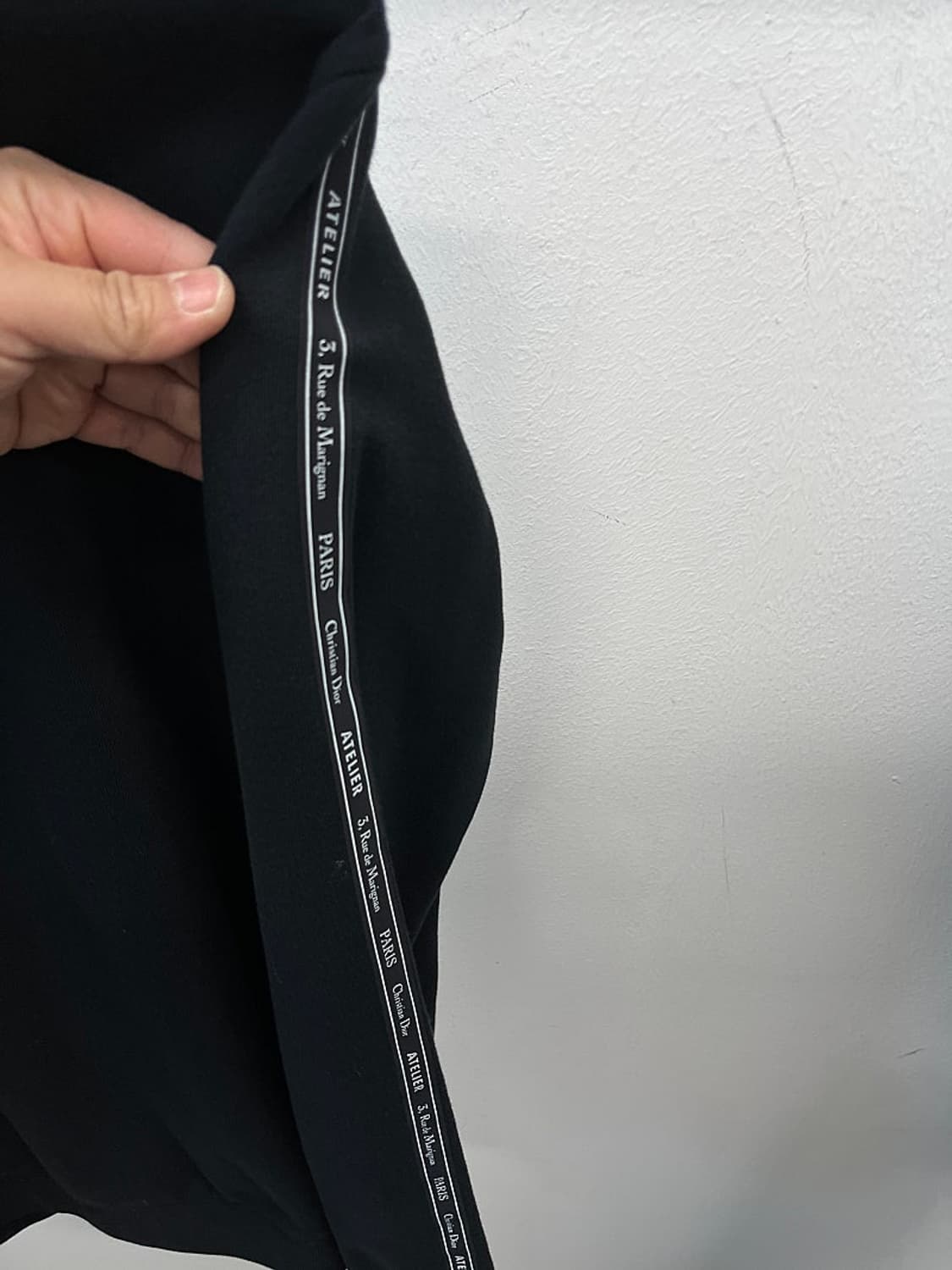 95-100) 디올옴므 아뜰리에 레터링 맨투맨  상품이미지7