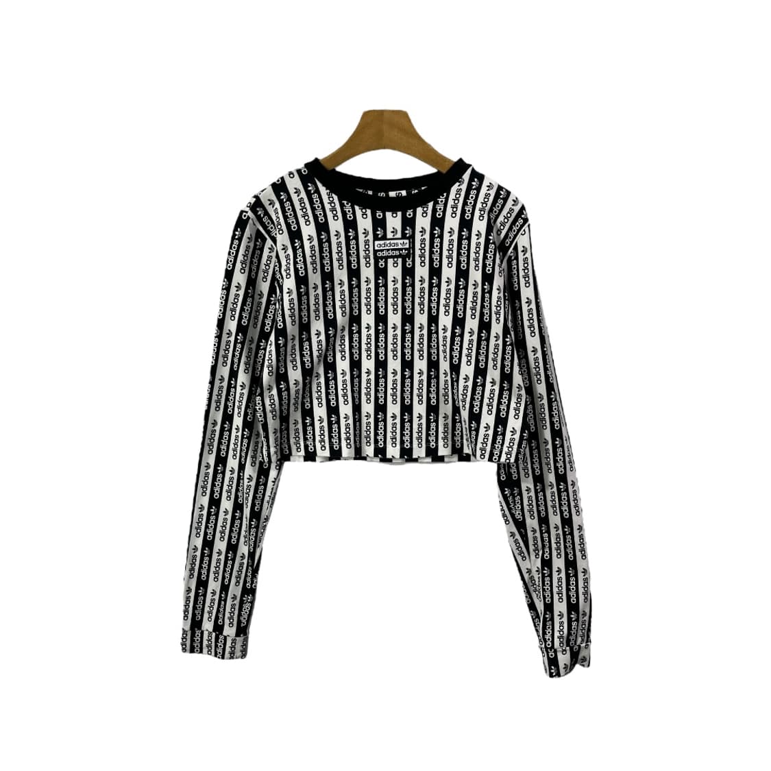 [Adidas] 아디다스 풀로고 크롭 롱슬리브 상품이미지1