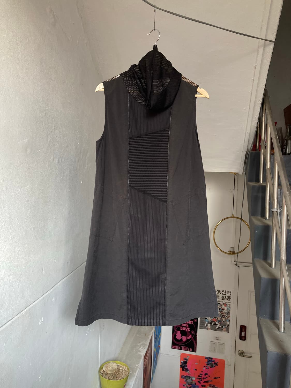 레이어드 블랙 미디 원피스 상품이미지2