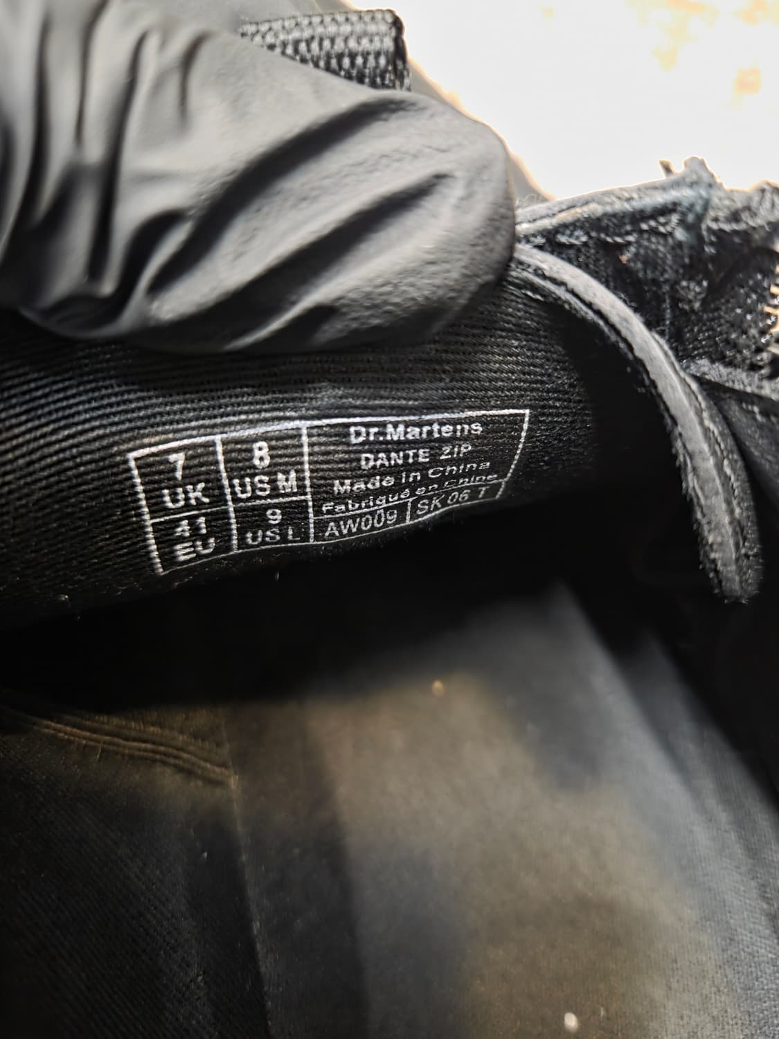 닥터마틴 단테지퍼 블랙스니커( uk 7) 상품이미지7