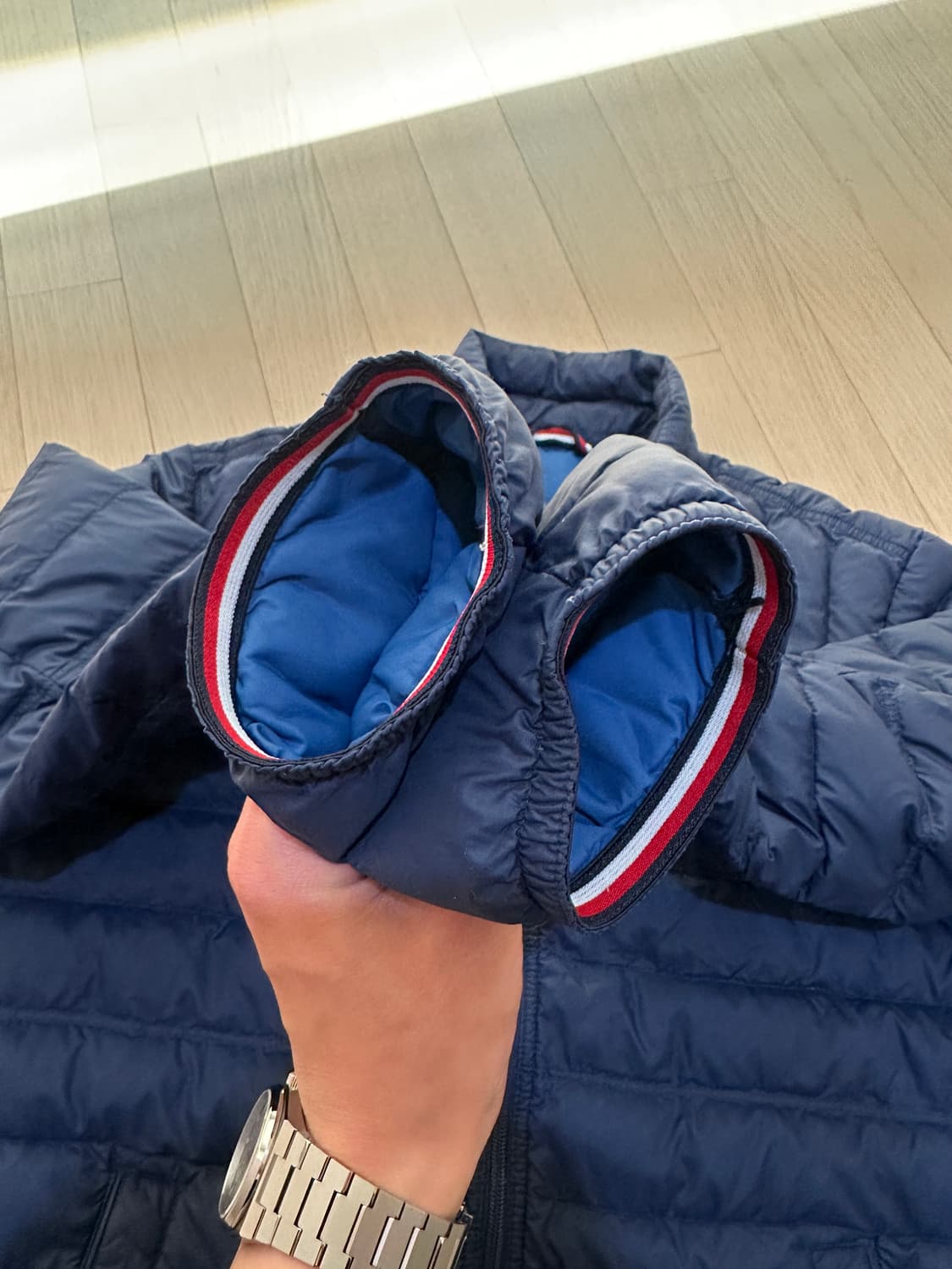 타미힐피거 남성 팩커블 오리털 경량패딩 M(100) 상품이미지5