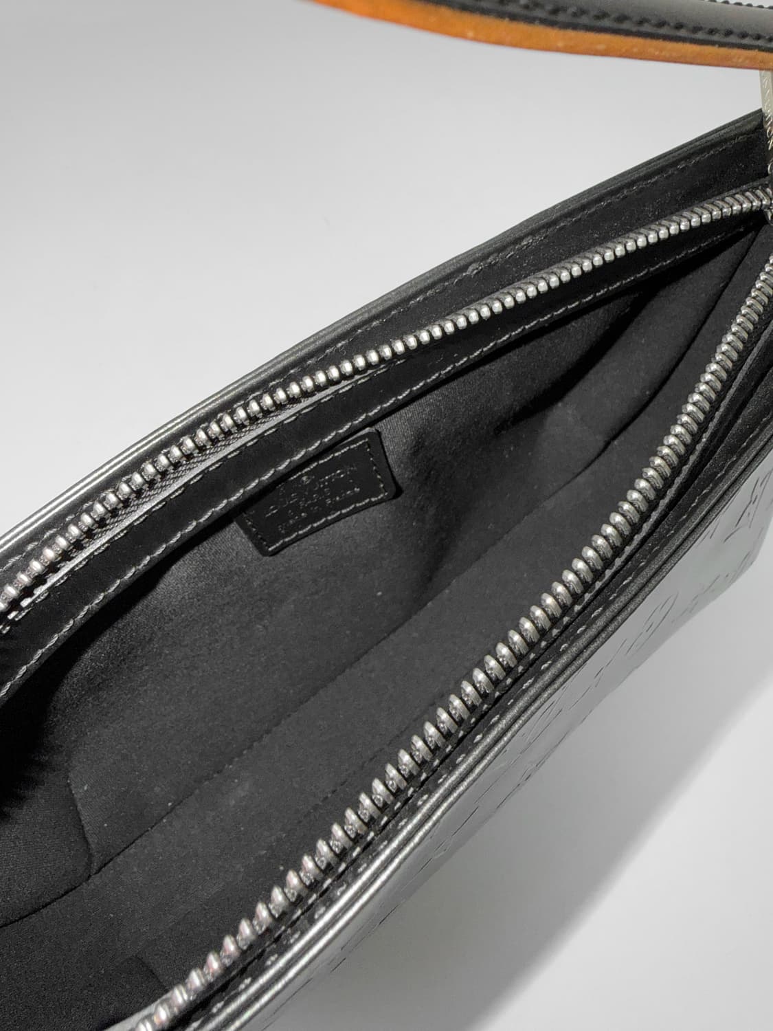 루이비통 모노그램 매트 파울러 숄더백 상품이미지9