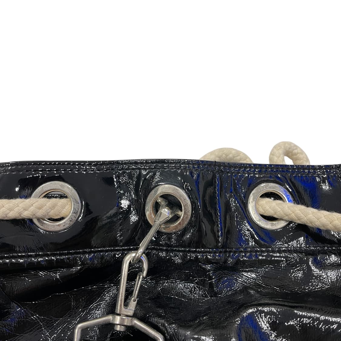 인스턴트펑크 에나멜 버킷백 슬링백 가방 블랙 상품이미지9