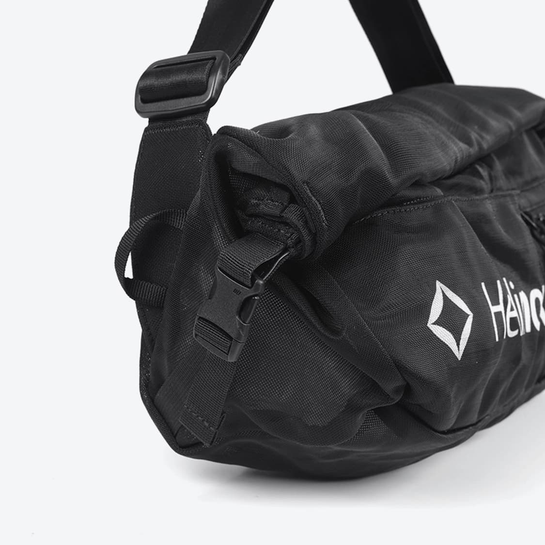 헬리녹스 슬링백 블랙 메쉬 상품이미지2