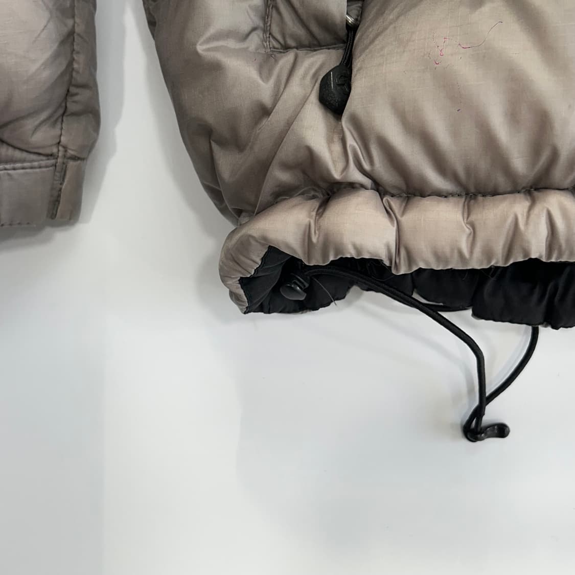 The north face 노스페이스 800 애쉬베이지 패딩 상품이미지5