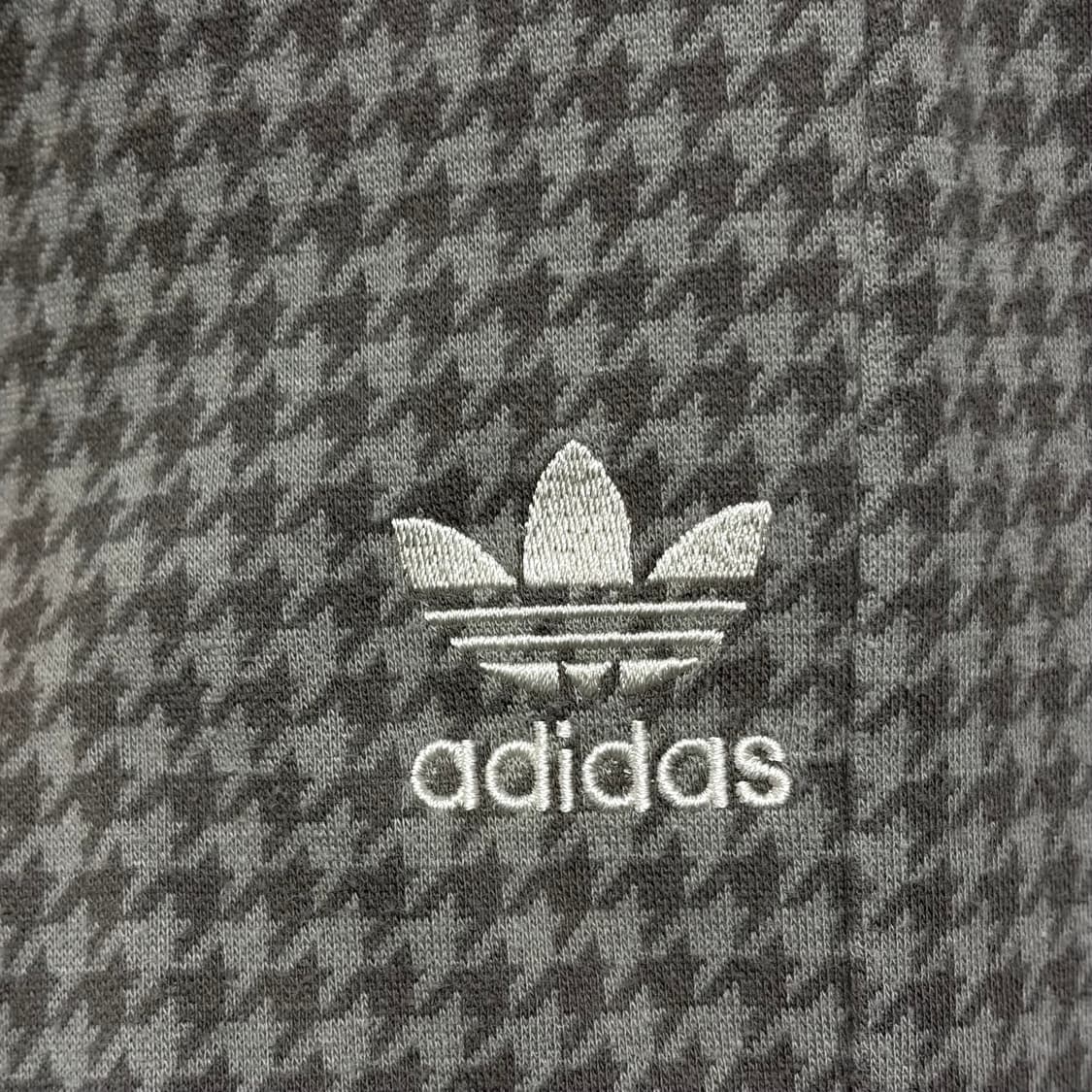 아디다스 카키 하운드체크 져지 상품이미지3