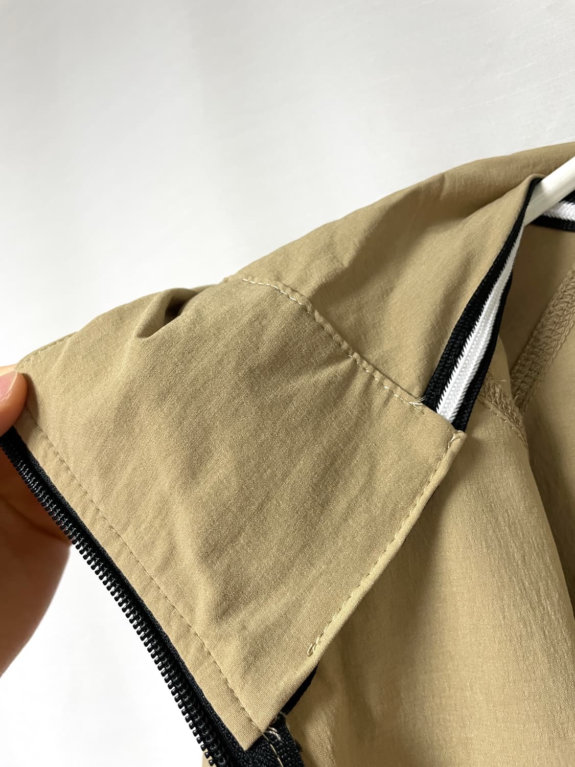 나이키 테크팩 경량 윈드러너 신축성 우븐 바람막이 자켓 100 L 베이지 상품이미지9