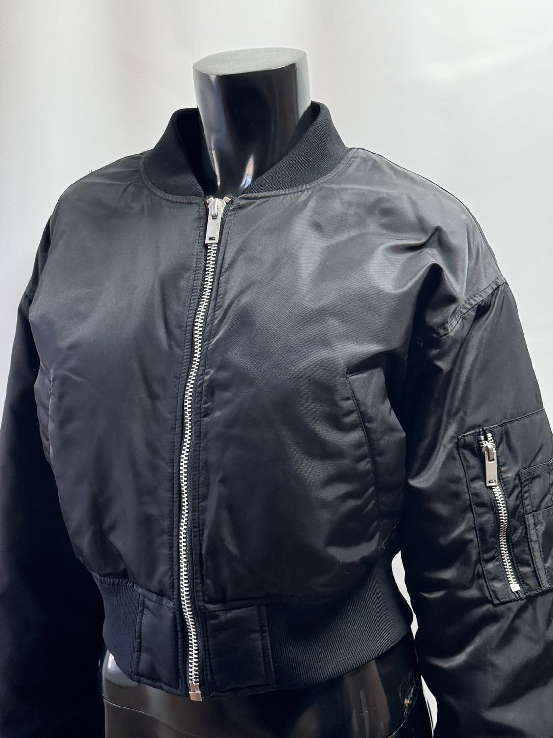 musinsa standard 크롭 ma-1 보머 재킷 상품이미지2