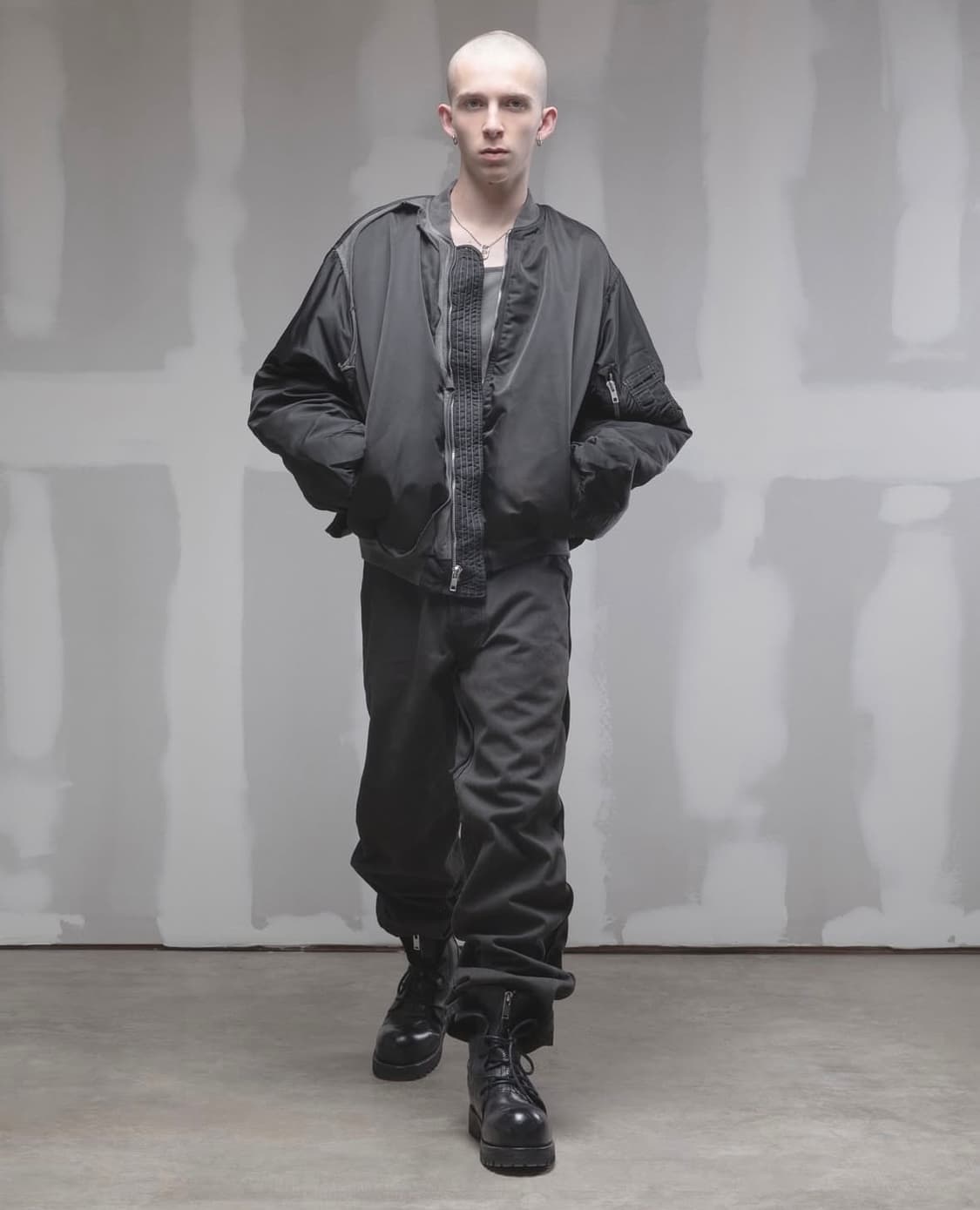  UNDERGROUND CUT OUT PANTS BLACK OIL 상품이미지1