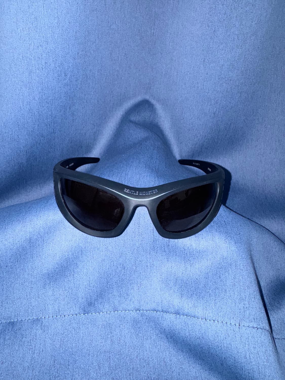 젠틀몬스터 뮈글러 스파이럴 02 상품이미지1