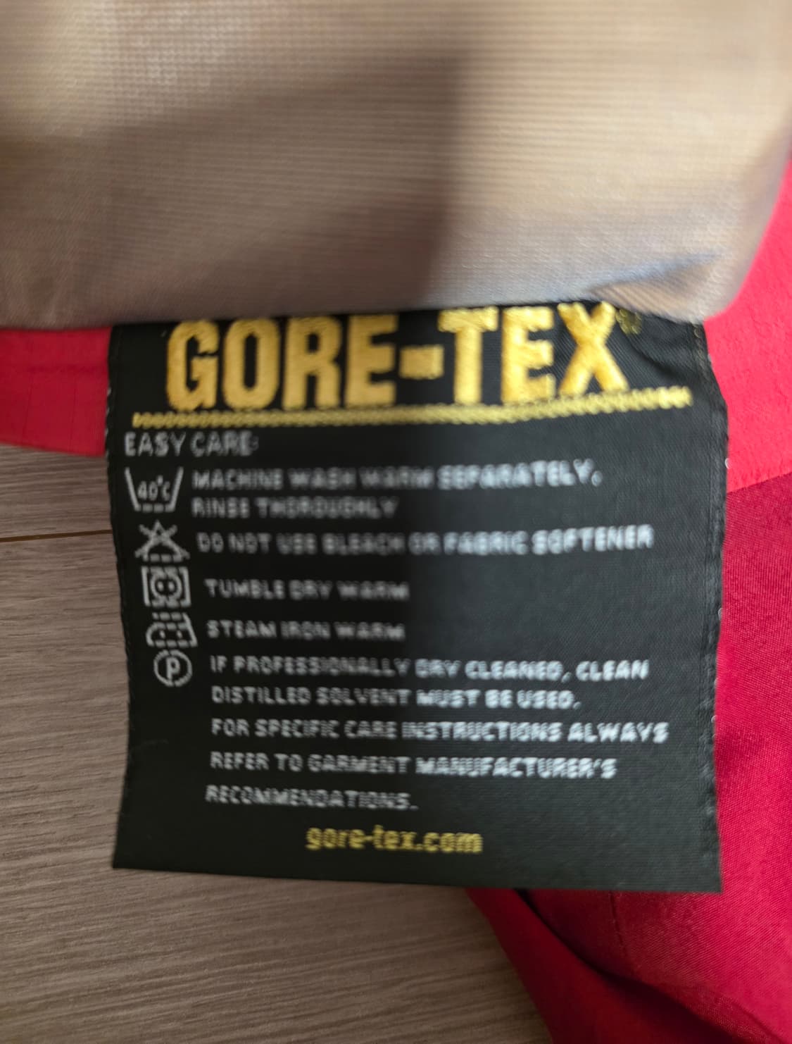 아크테릭스 알파 AR 여성용 Candy Apple Red M/M
 상품이미지7