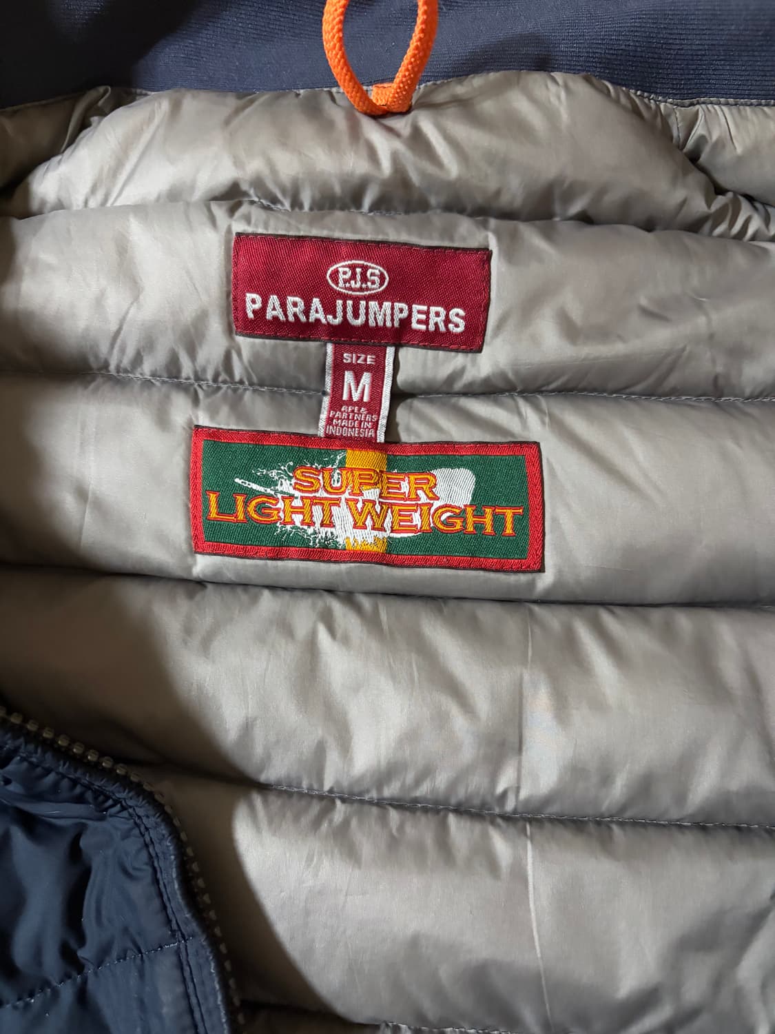 파라점퍼스 네이비 패딩 / 정품 / 수선이력 있음 상품이미지3