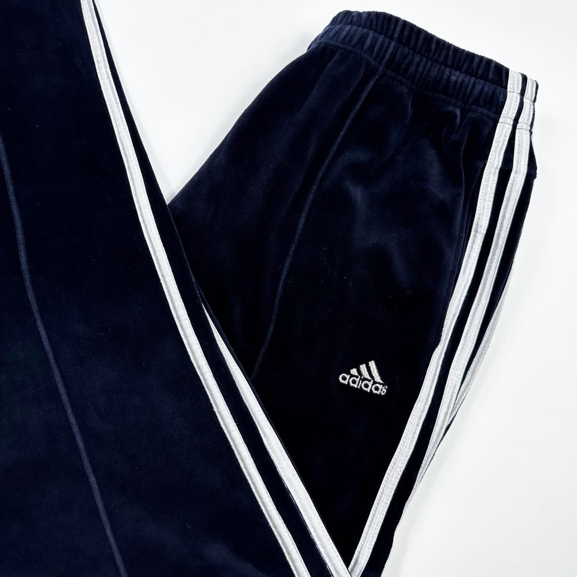 아디다스 오리지널 벨벳 네이비 츄리닝 바지 (M) 상품이미지1