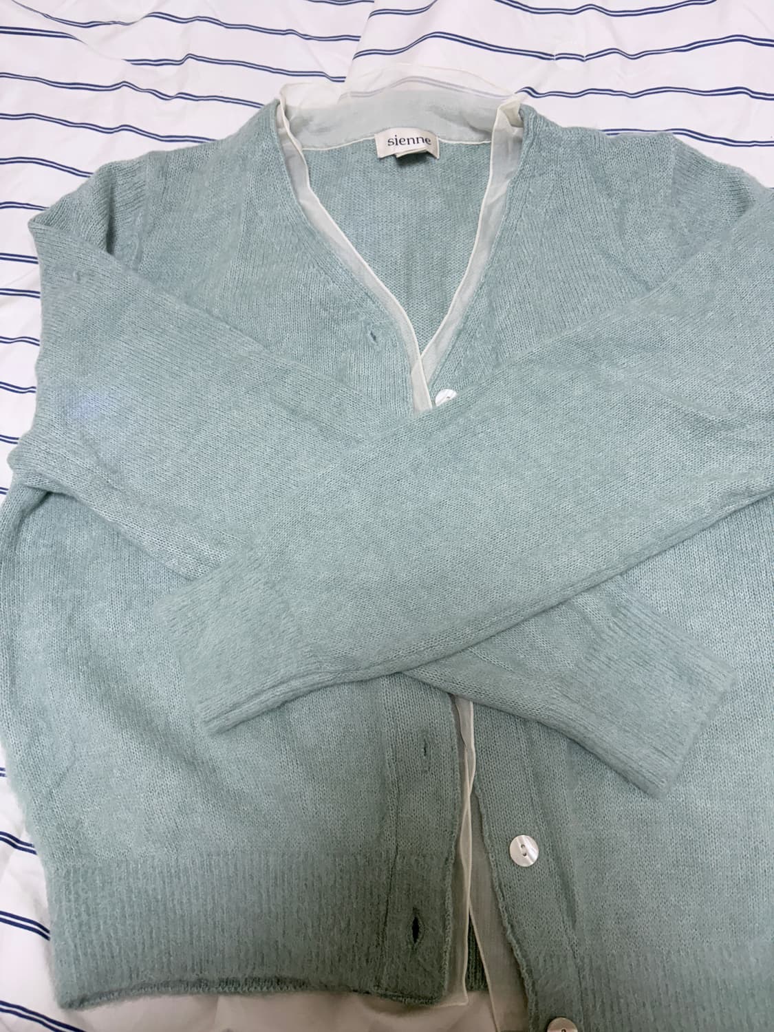 시엔느 로샤 오간자 알파카 가디건 그린 상품이미지3