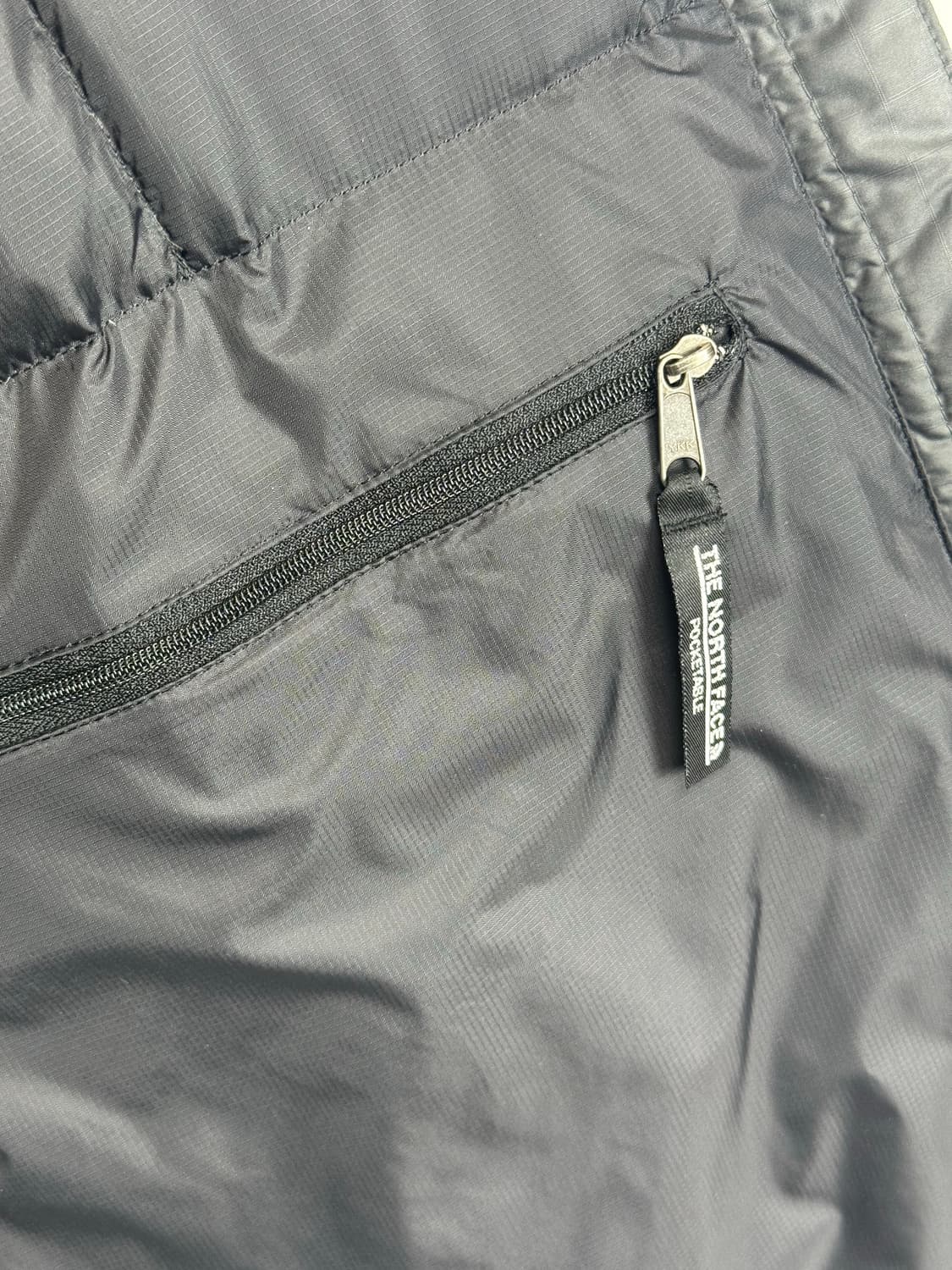 노스페이스 재팬 로체 경량 라이트 다운 패딩 자켓 파카 차콜 그레이 L 상품이미지5