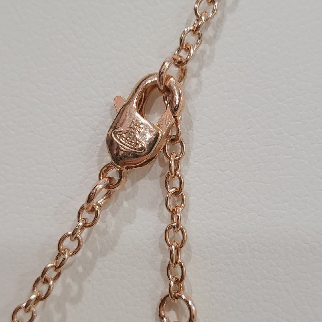 비비안웨스트우드 업사이클링 목걸이 상품이미지6