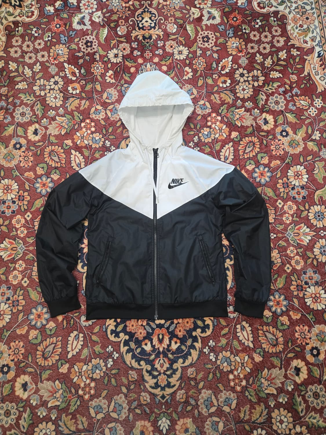 나이키 NIKE 스우시 바람막이 S 상품이미지1