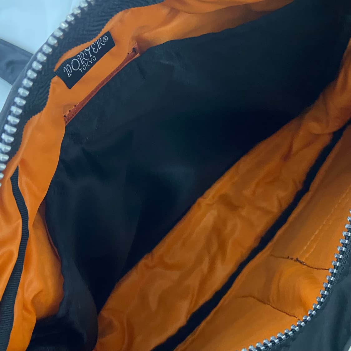 초미품)PORTER 포터 탱커 숄더백 L 블랙 상품이미지9