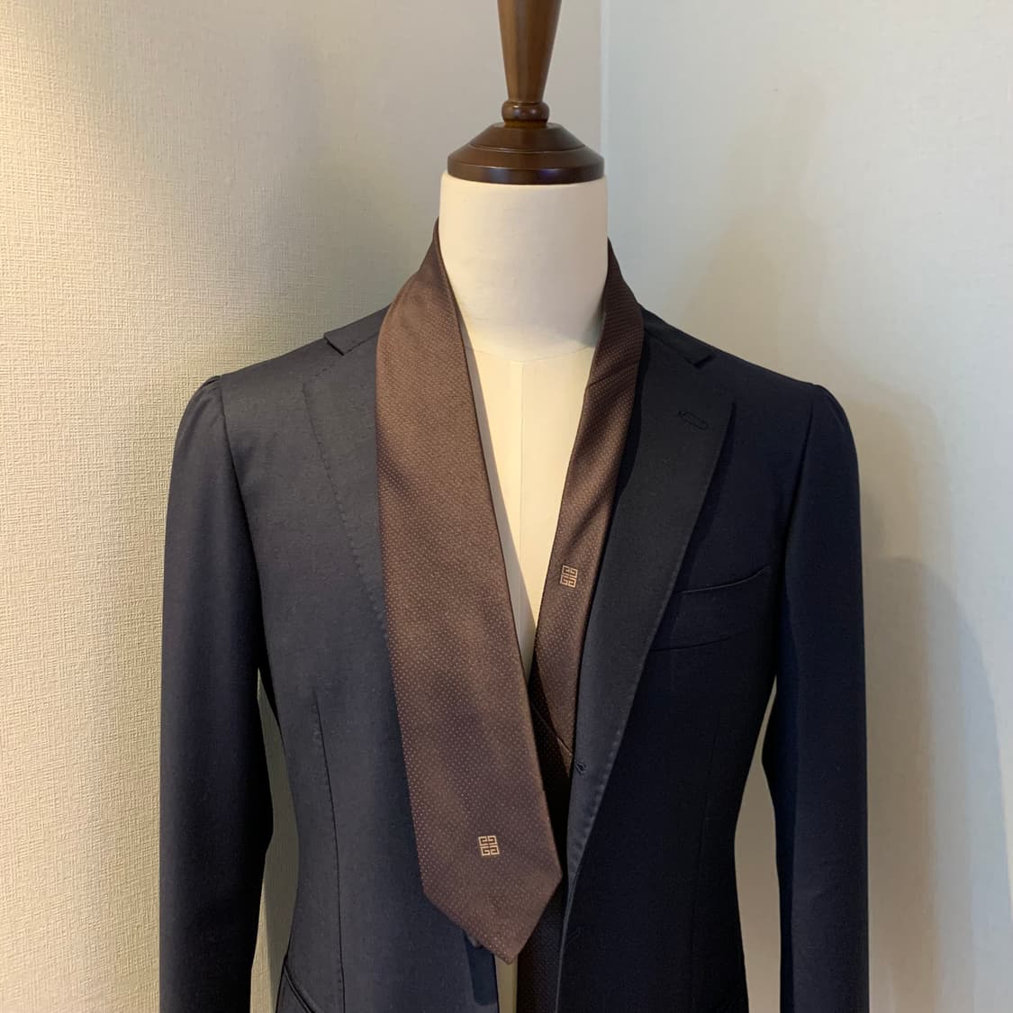 지방시(GIVENCHY) 혼방 클래식 정장 슬림넥타이 A등급 7.5cm 상품이미지1