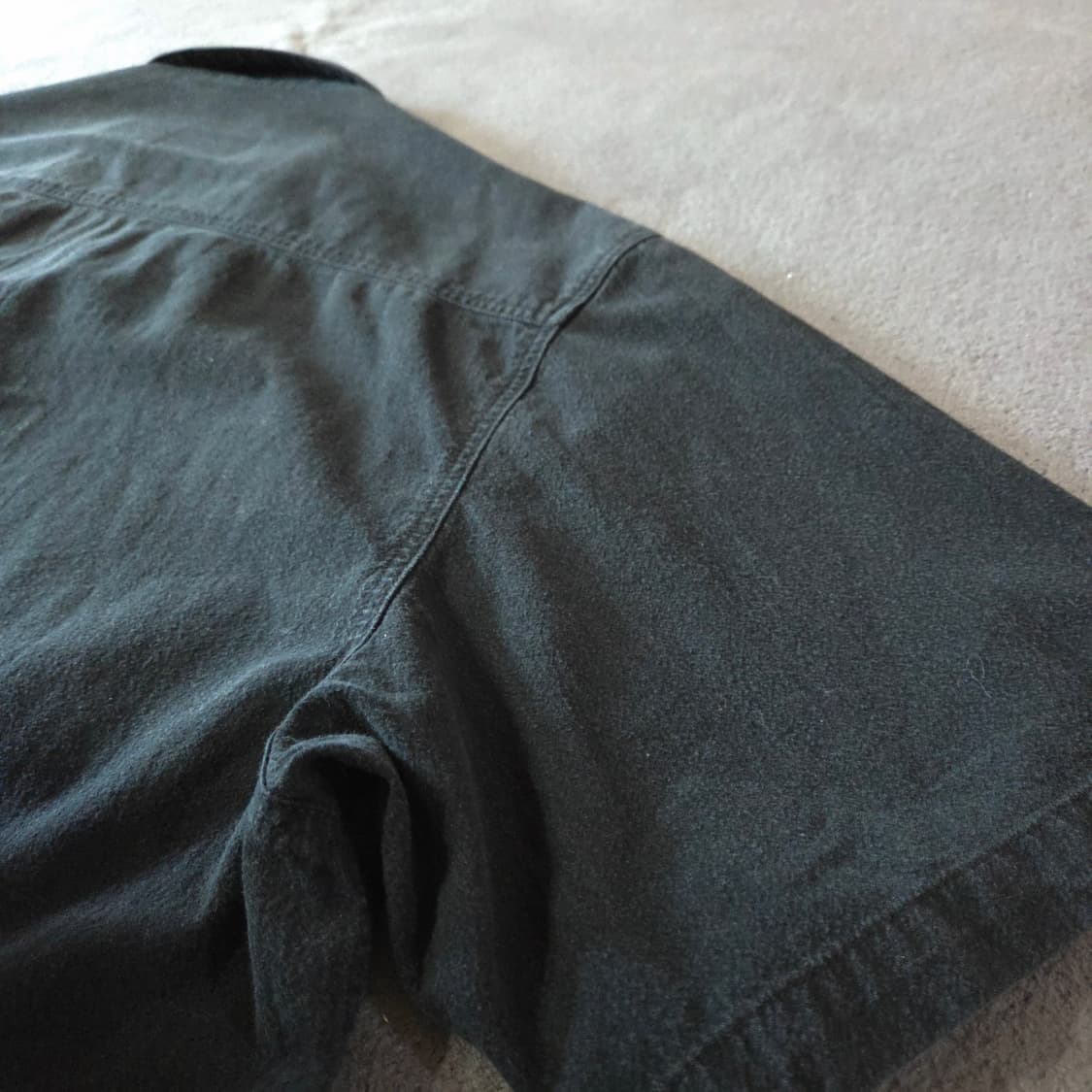 24SS 아미 스몰로고 오버사이즈 반팔 셔츠 S 블랙 상품이미지8