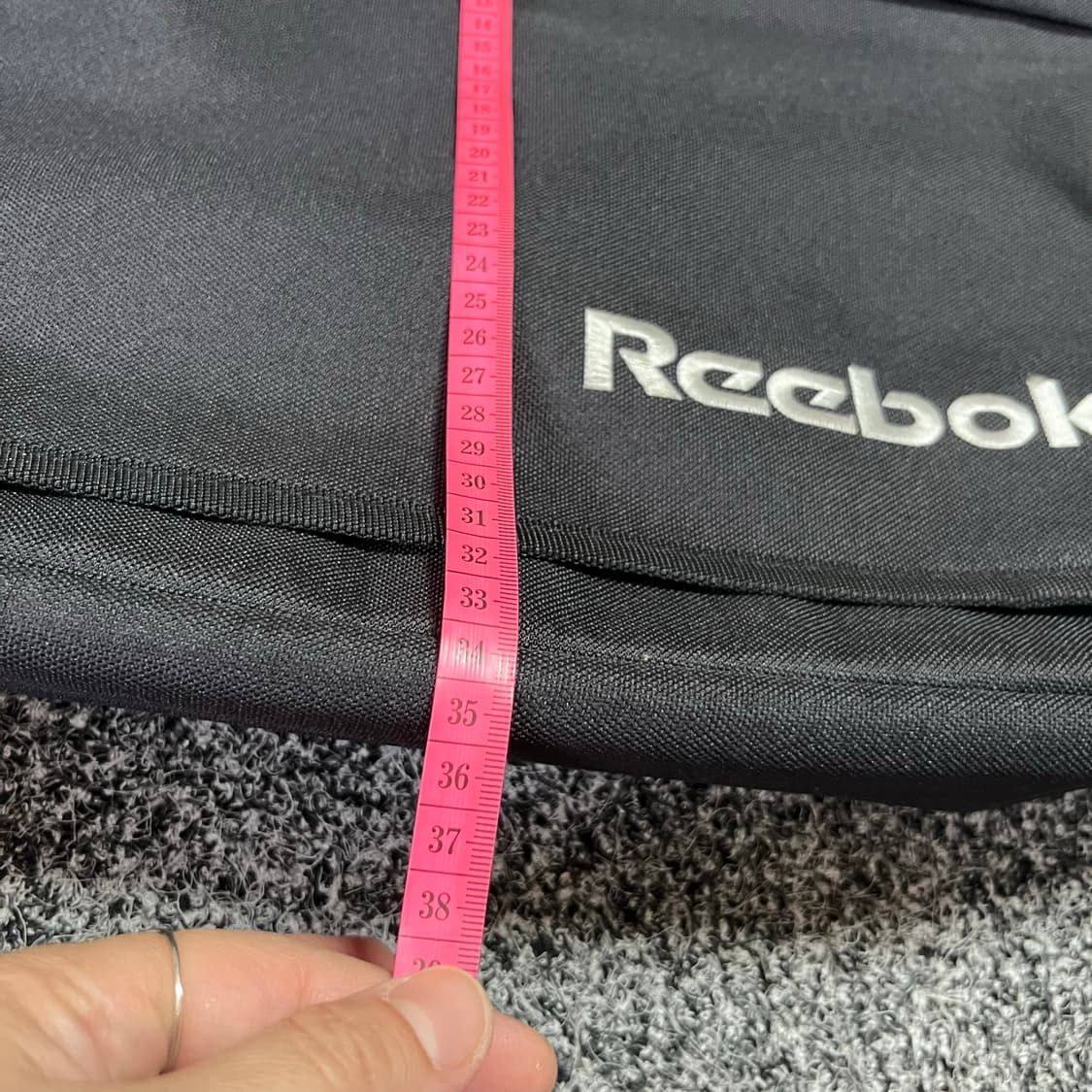 리복 Reebok 블랙 메신저백 크로스백 상품이미지9