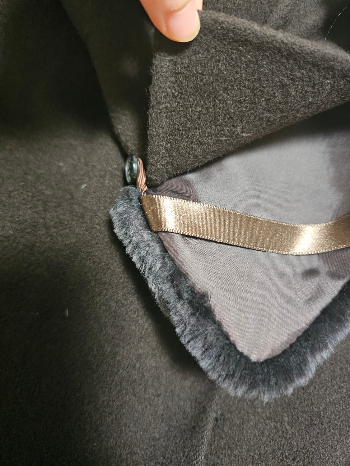 YSL 입생로랑 모 캐시미어 혼방 코트 상품이미지4