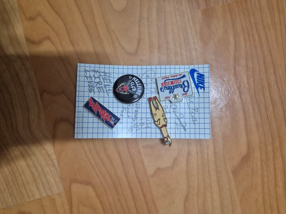 새상품) 나이키 기묘한이야기 덩크 255사이즈 상품이미지3