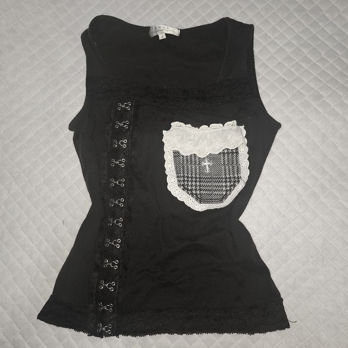 Ghost hook pocket top 상품이미지1
