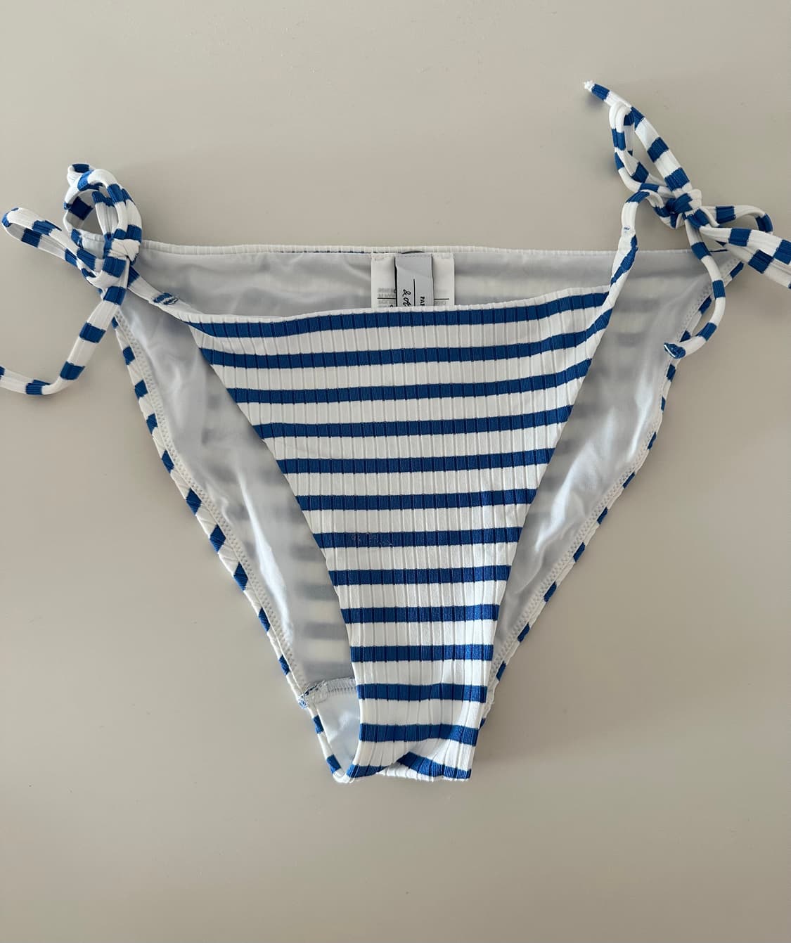 앤아더스토리즈 비키니 세트 상품이미지2