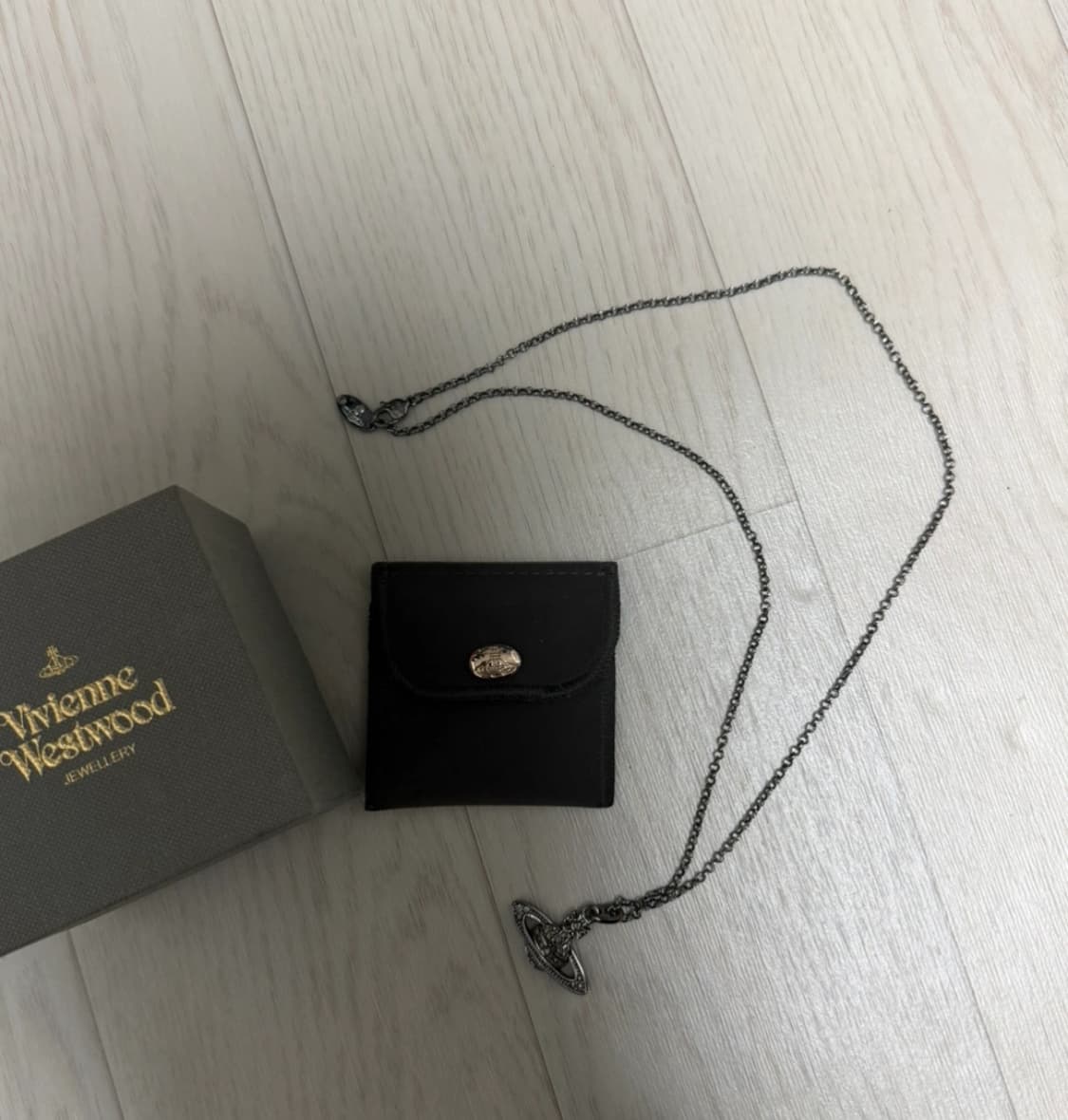 비비안웨스트우드 목걸이 orb 펜던트 상품이미지6
