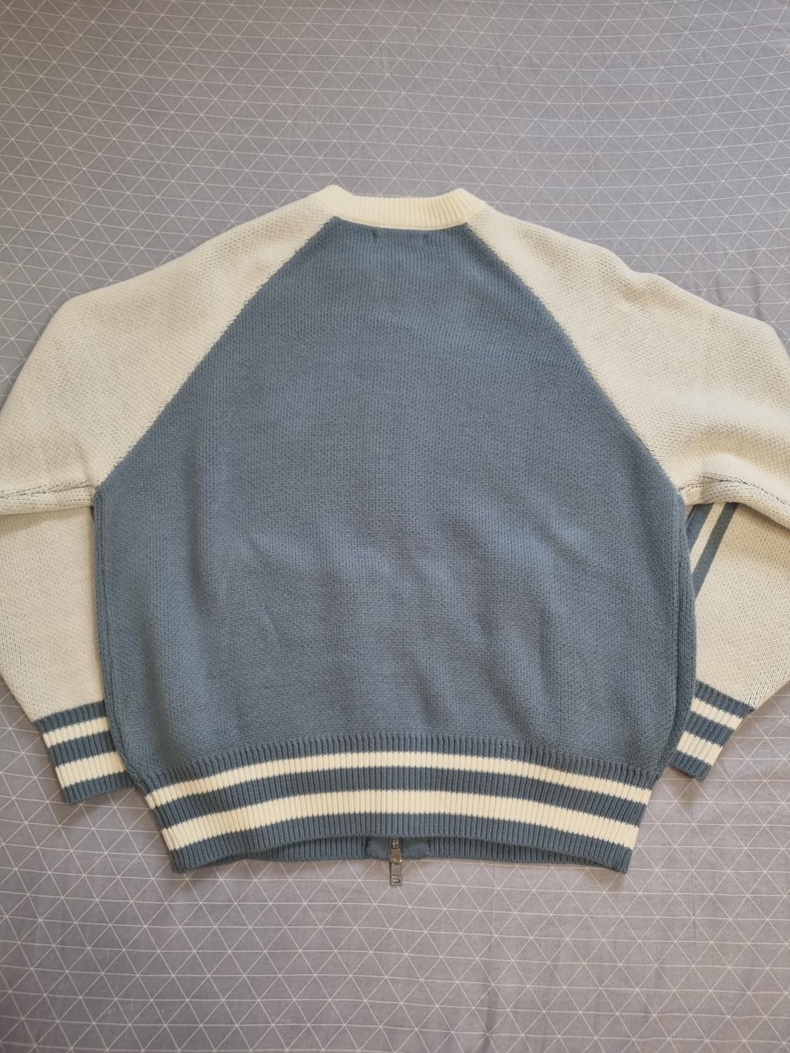 코드그라피 배색 니트 집업 CBEWUKC001 SKY BLUE 상품이미지2