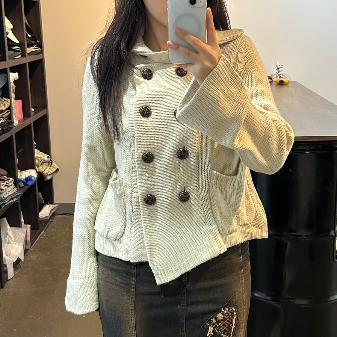아이보리 더블버튼 가디건 상품이미지1