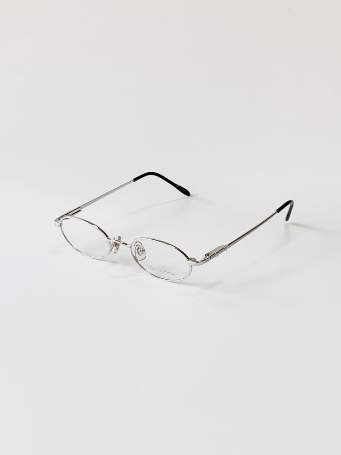 [픽키-589] (Small)실버 오벌 안경테 포켓몬 디테일 메탈 빈티지 상품이미지2