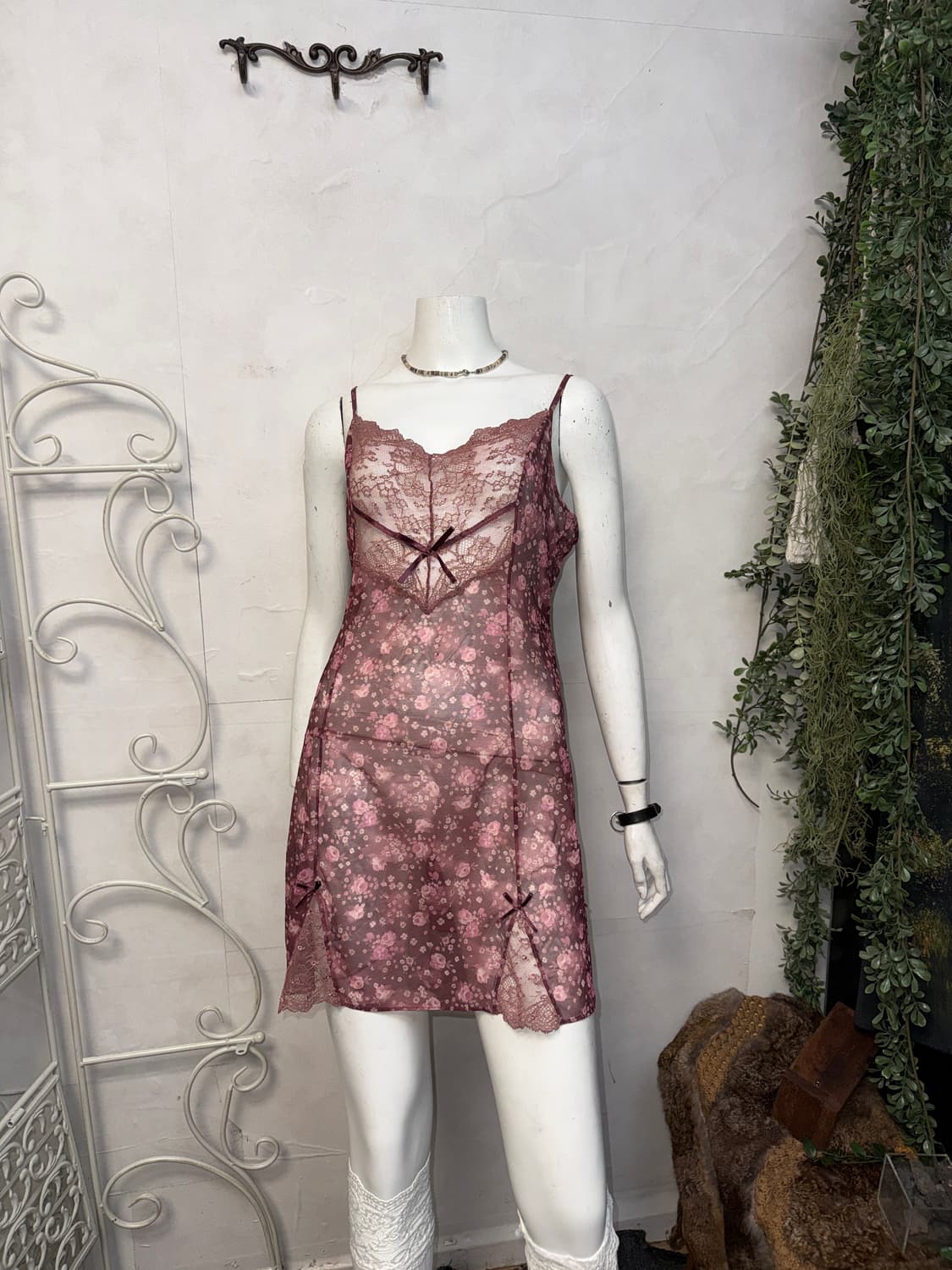 Dark rose pink floral lace slip ops 상품이미지2