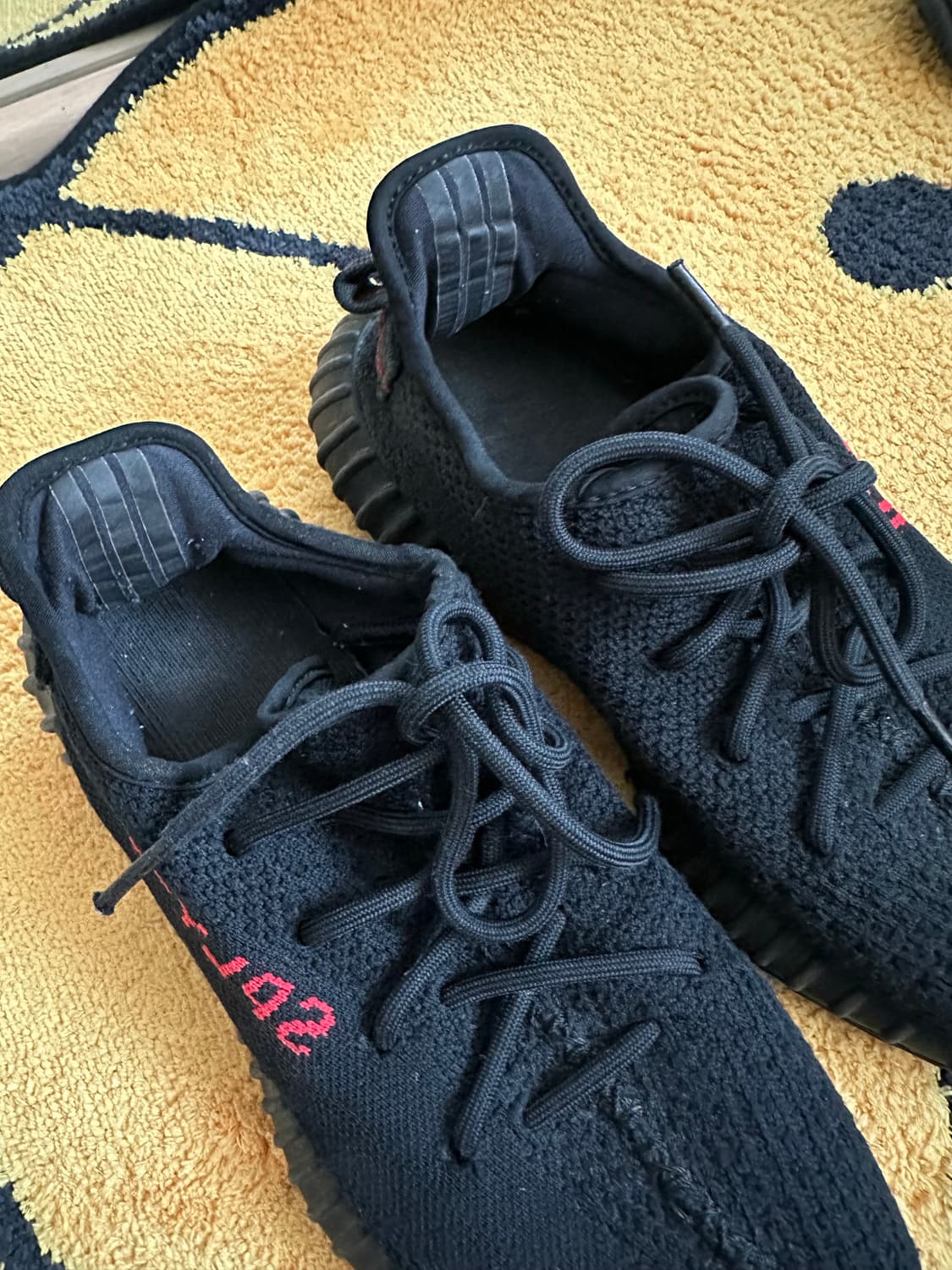 아디다스 이지부스트 350 V2 블랙 250사이즈 상품이미지4