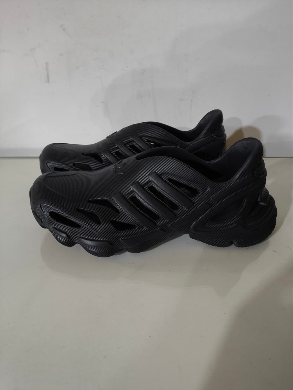 240mm 아디다스 아디폼 슈퍼노바 상품이미지1