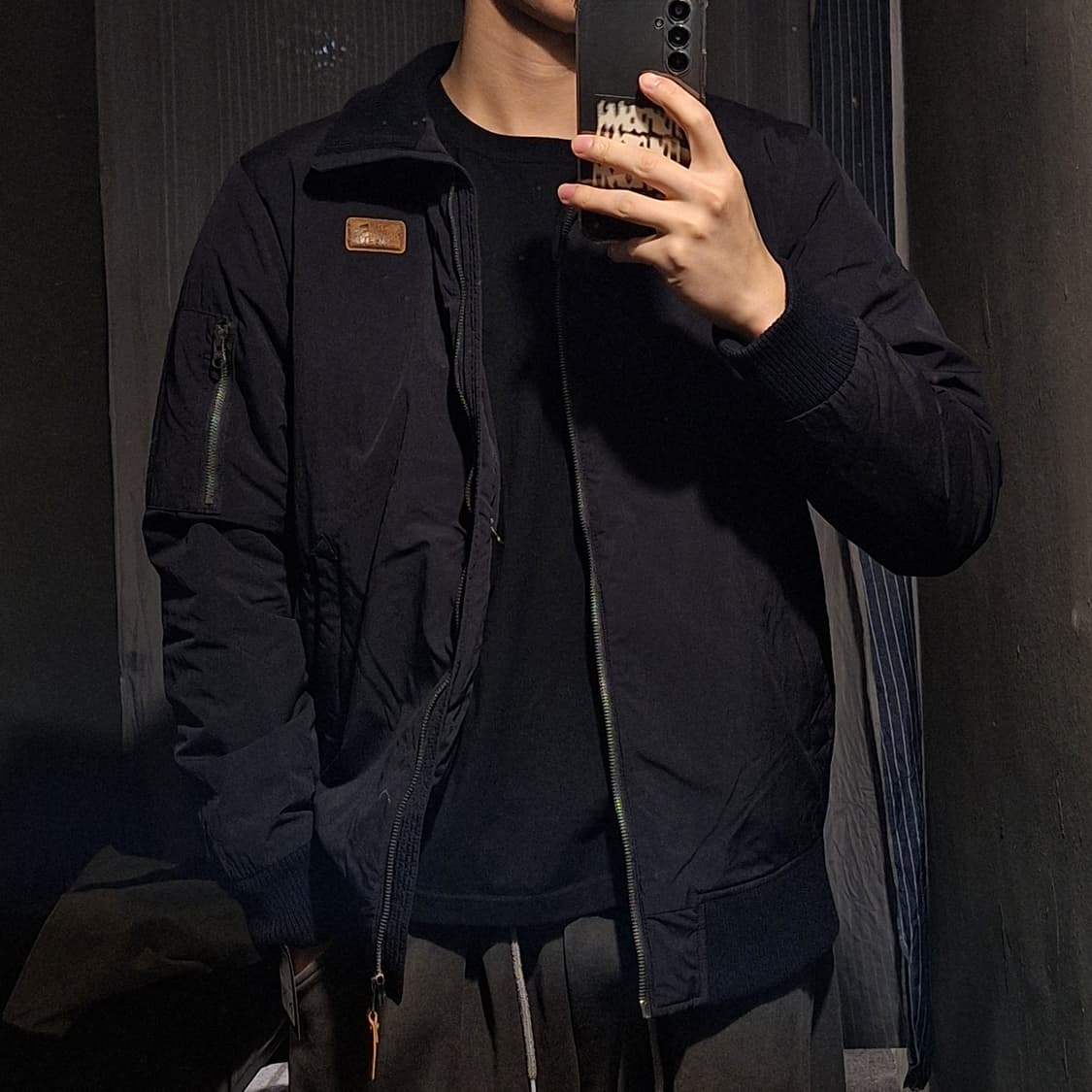 노스페이스 블랙 화이트라벨 로고 하이넥 패디드 항공점퍼 봄버자켓 M 상품이미지1