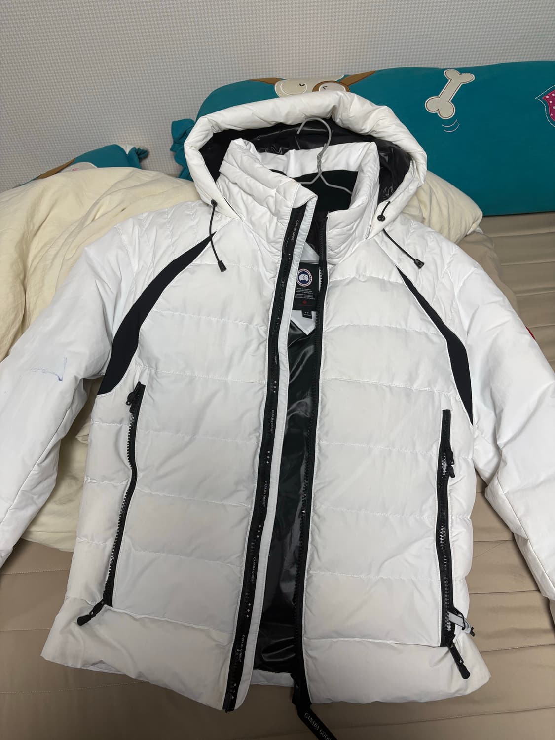 캐나다 구스 패딩 상품이미지1