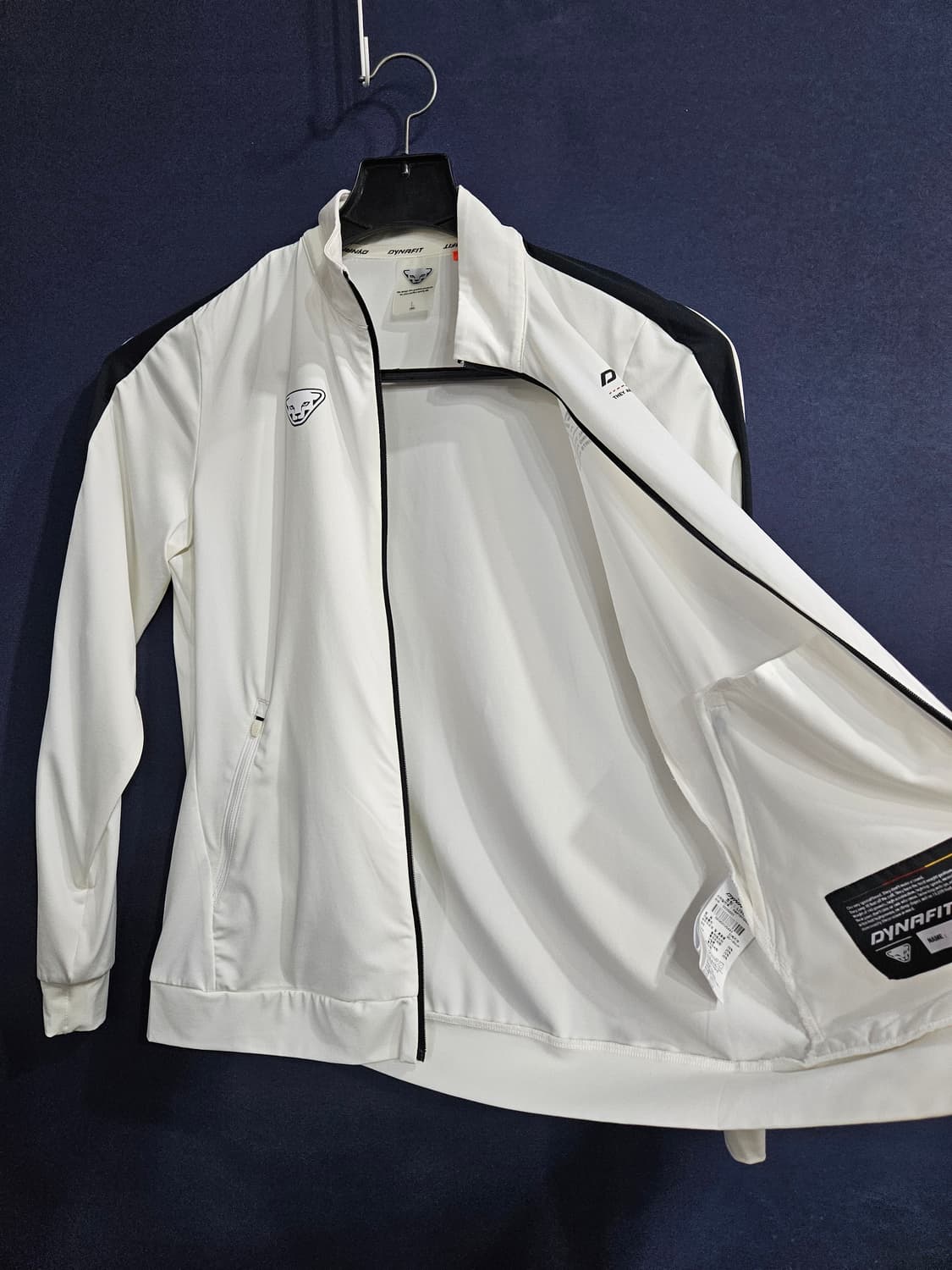 다이나핏 화이트 남성 슬림핏 95 기능성 집업자켓  상품이미지8