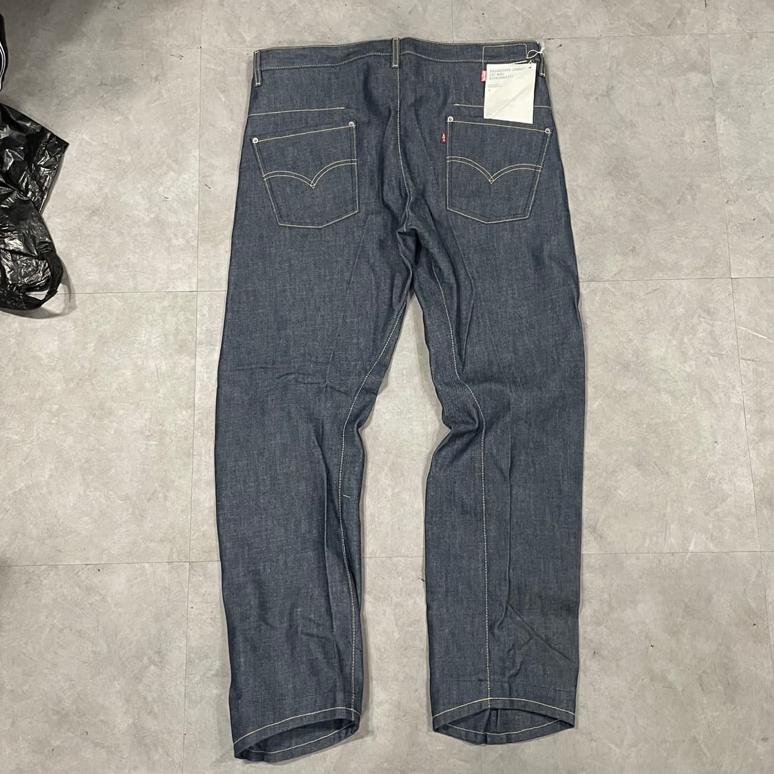 리바이스 엔지니어드진001 (39“) 상품이미지5