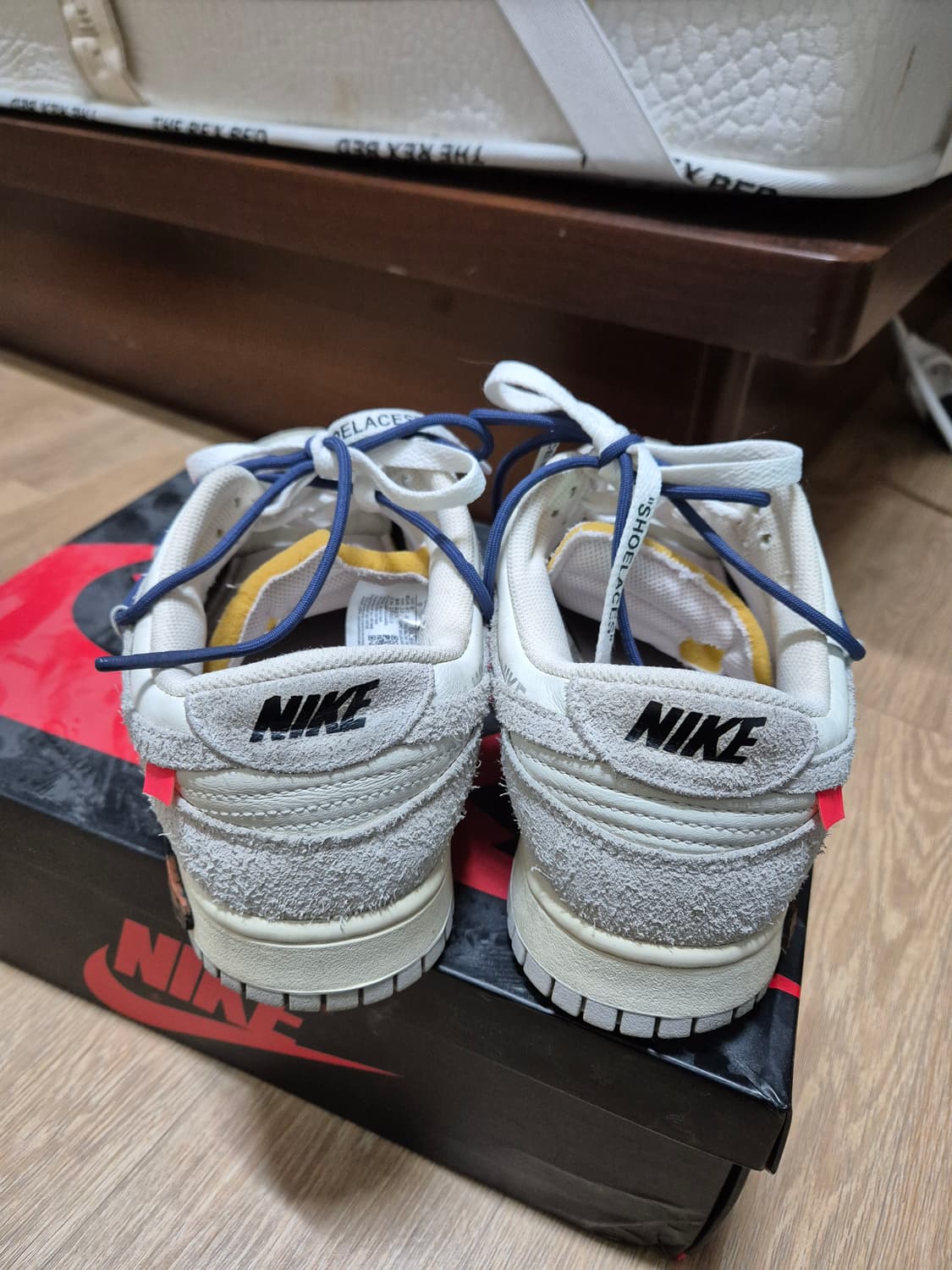 [270] 나이키 오프화이트 덩크 로우 18번 조던 265 275 상품이미지5