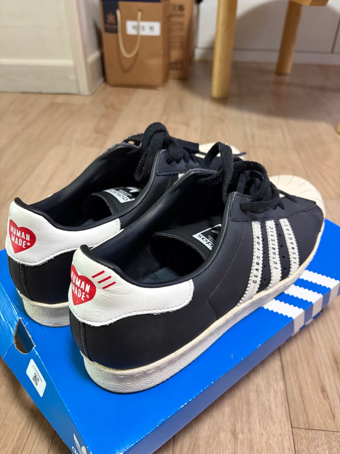 아디다스X휴먼메이드 슈퍼스타 275 블랙 상품이미지2