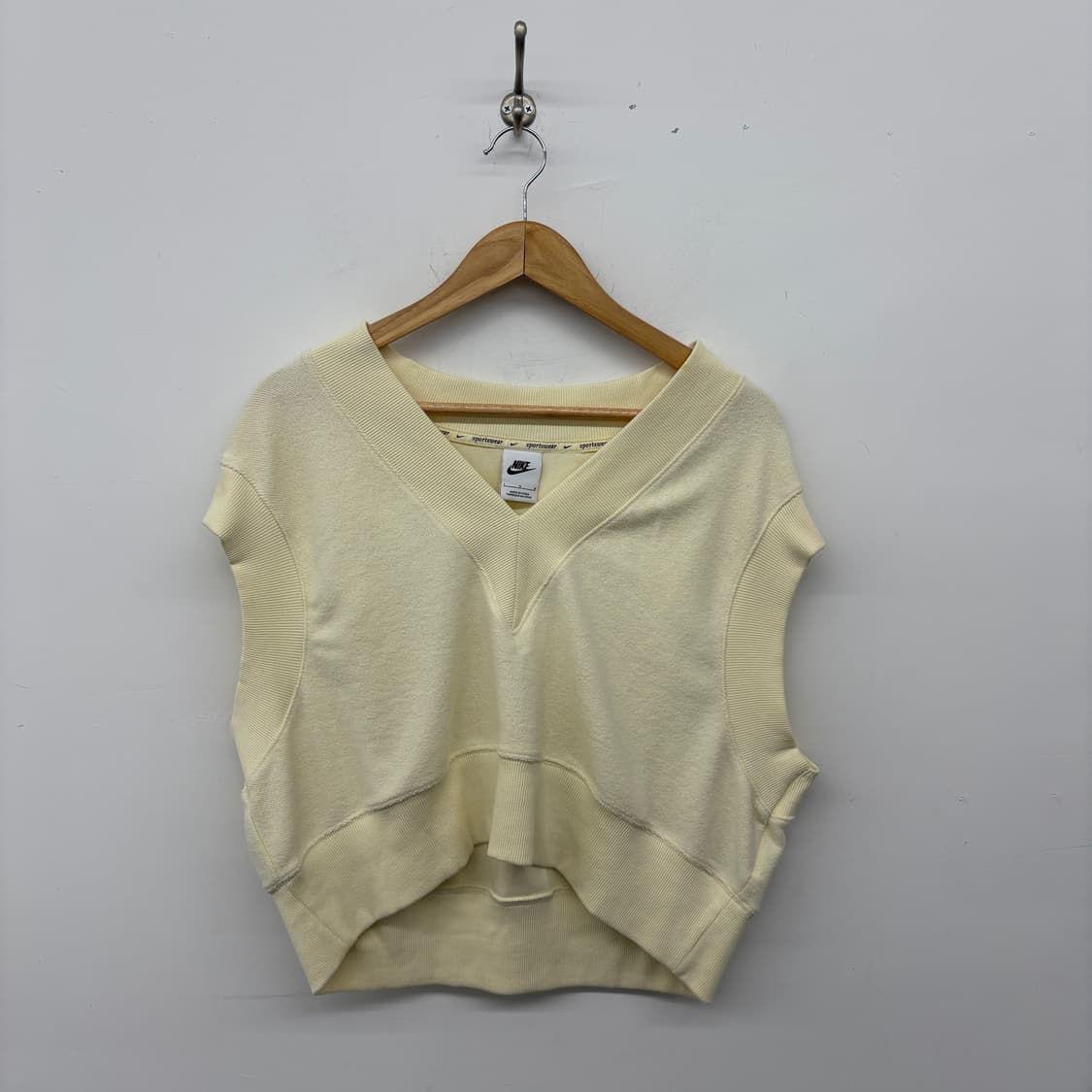 나이키 V넥 니트 조끼 아이보리 여성L 상품이미지1