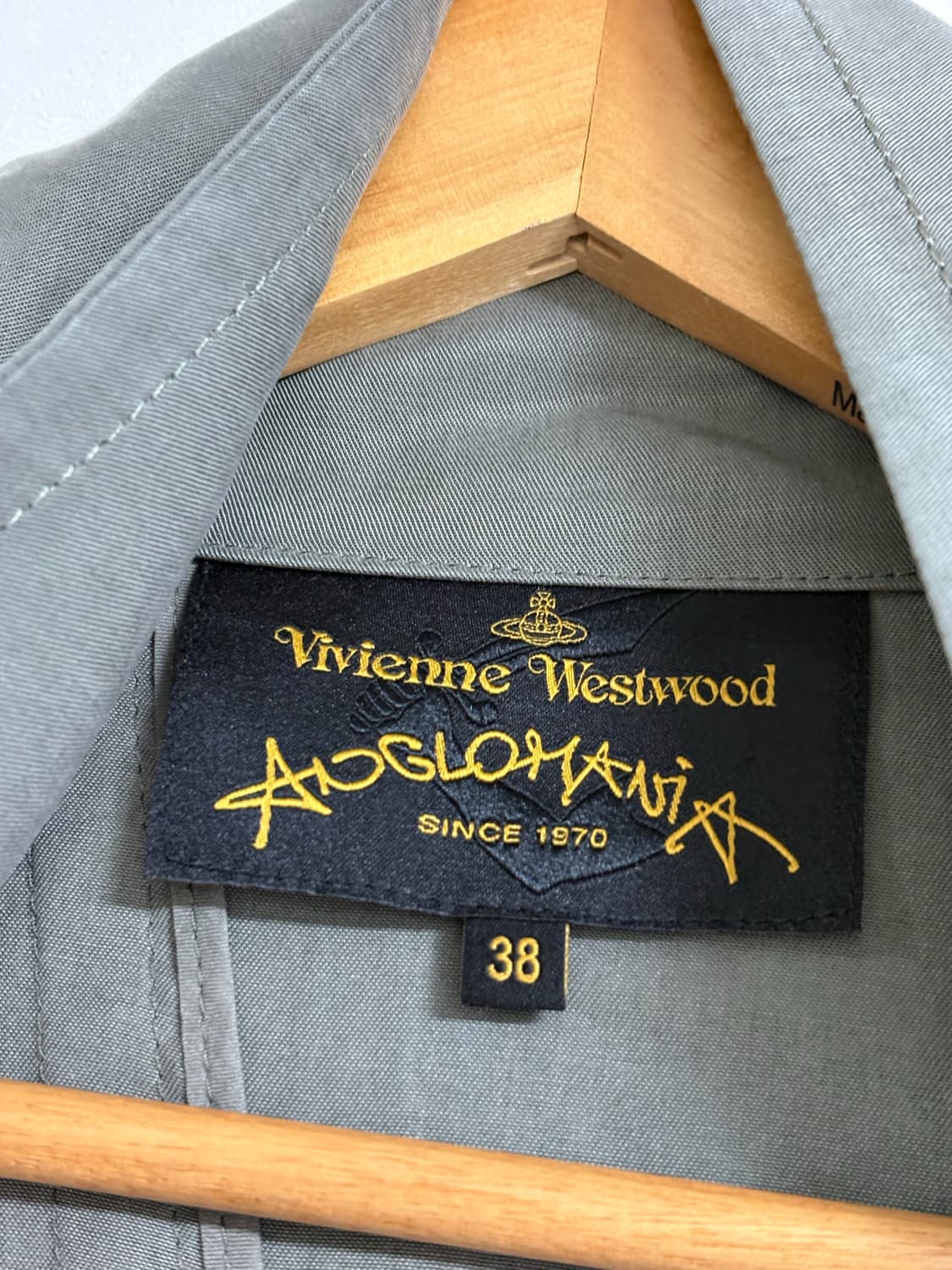 비비안웨스트우드 하이넥 트렌치 코트 상품이미지4