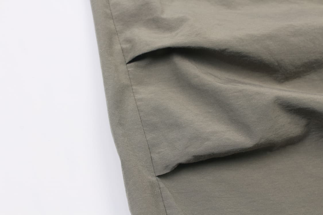 URBAN REVIVO Poly Wide Pants  상품이미지7