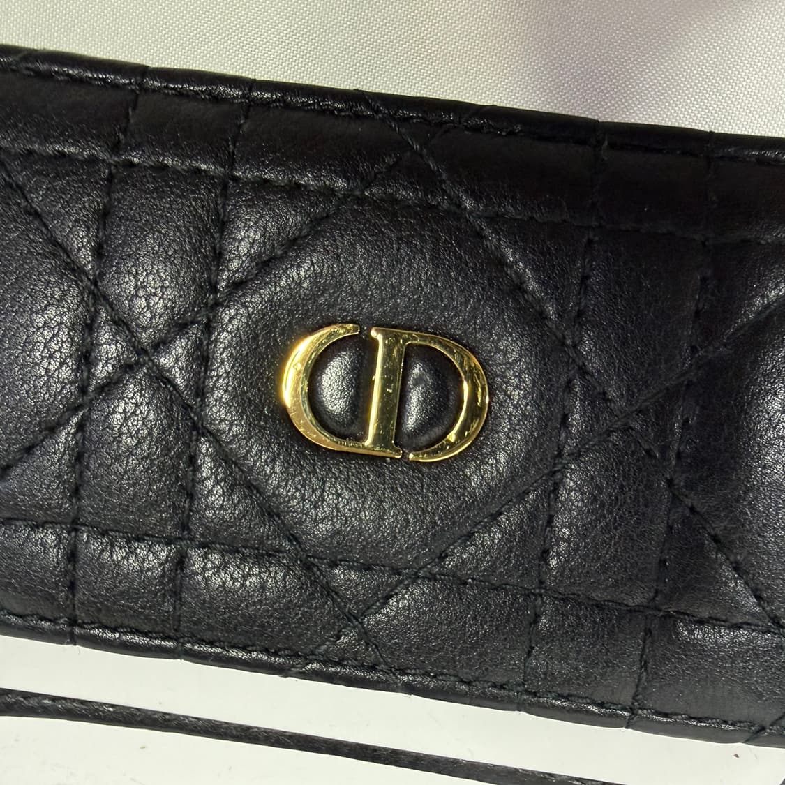 디올 카로 서플 까나쥬 카프스킨 블랙 카드 홀더 지갑 상품이미지3