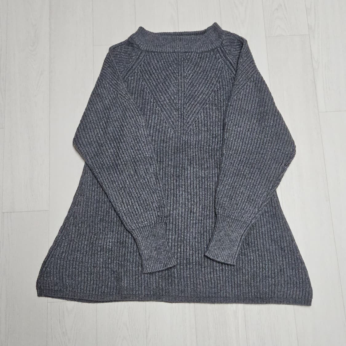 그레이 겨울 니트 상품이미지1