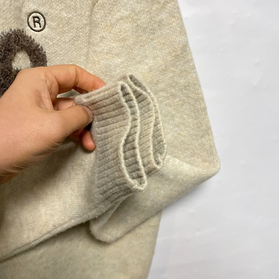 Lee 리 부클 빅 트위치 로고 니트 베이지 M 상품이미지4