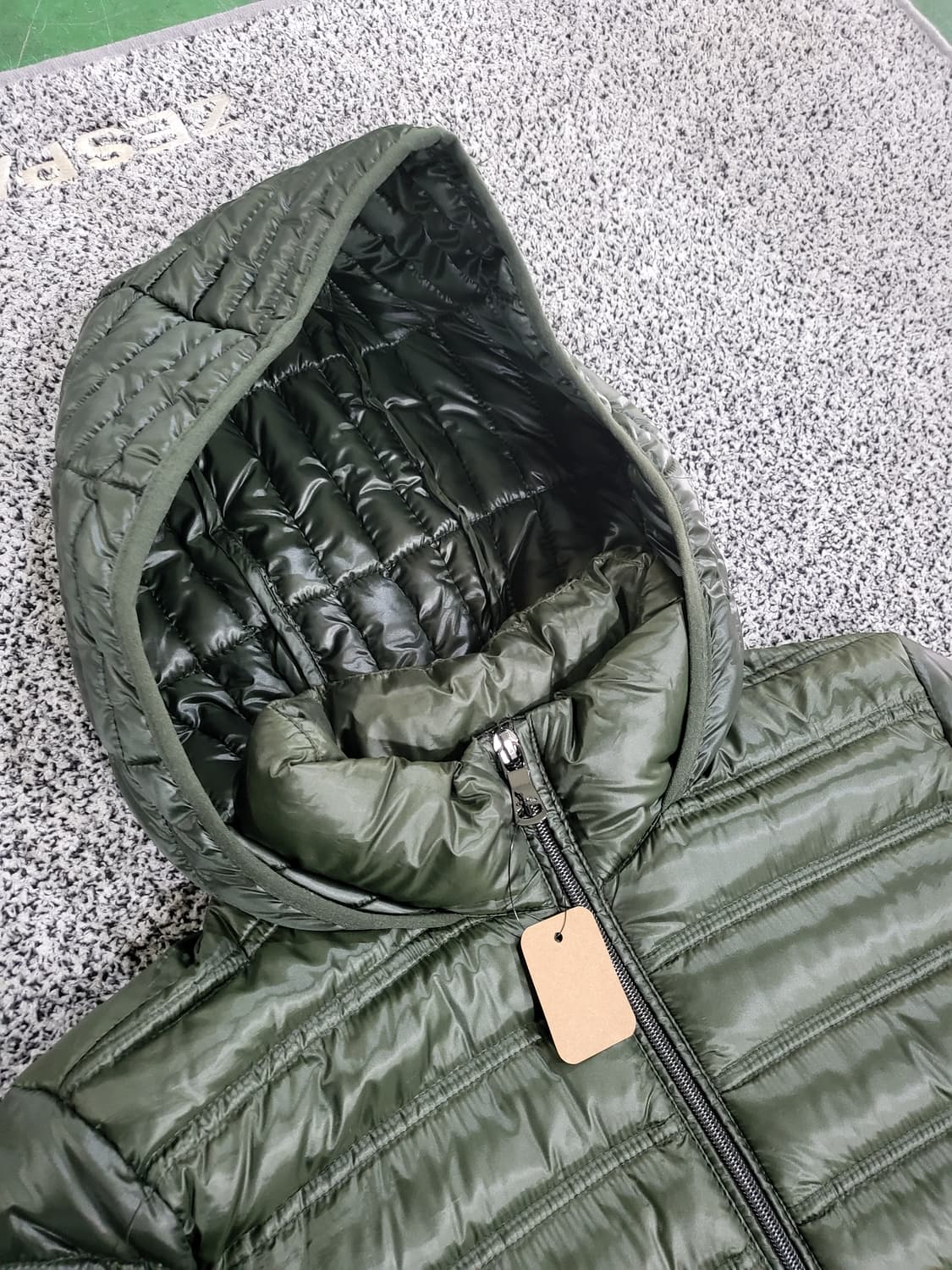 캘빈클라인 프리미엄 다운 패딩 상품이미지4