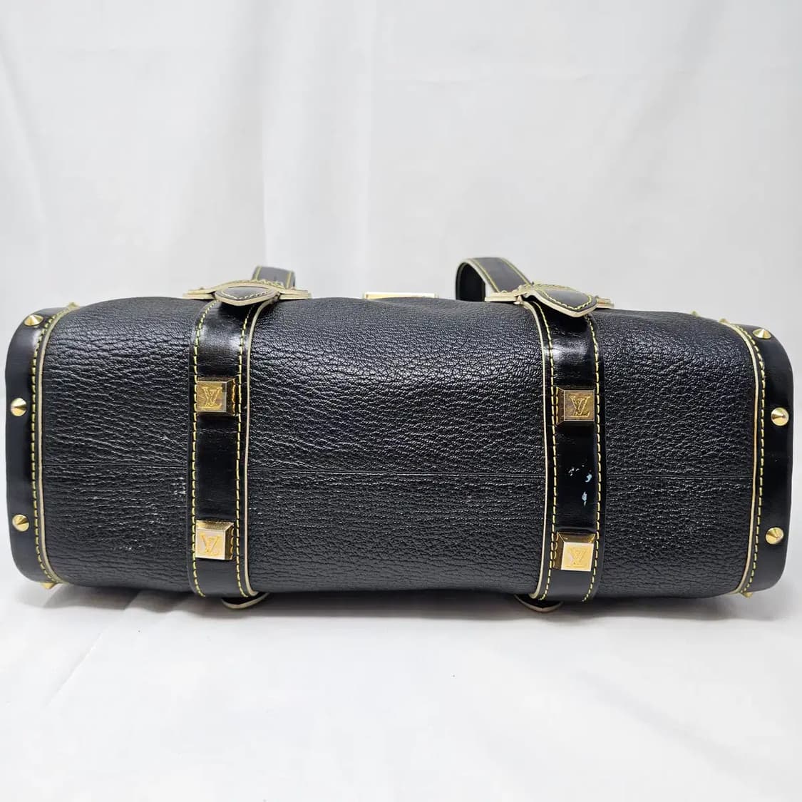 루이비통 수할리 레더 스터드 토트백 숄더백 상품이미지2